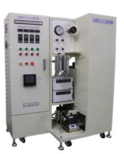 AKICO製 超臨界乳化装置 SFW-E40S。ナノエマルションを製造する実機